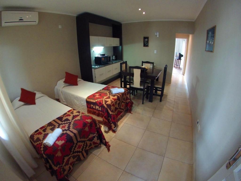 Yreta Apart Hotel Puerto Iguazú Oda fotoğraf