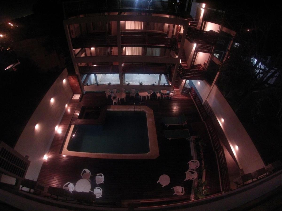 Yreta Apart Hotel Puerto Iguazú Oda fotoğraf